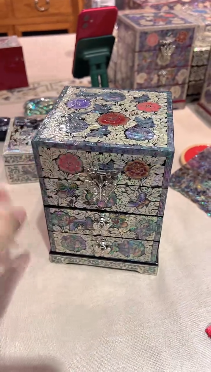 【闪购商品】黑底蓝边·弘贝雅螺钿漆器文化馆