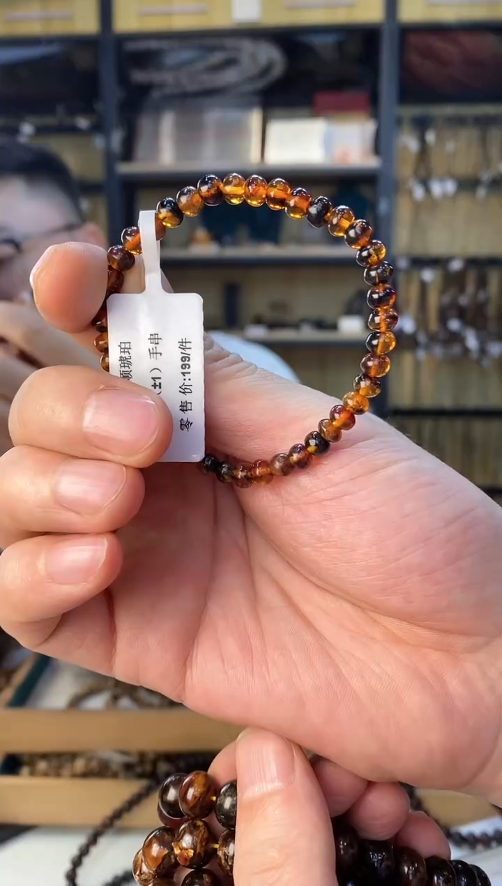 【闪购商品】琥珀裸石未镶嵌抚顺琥珀6