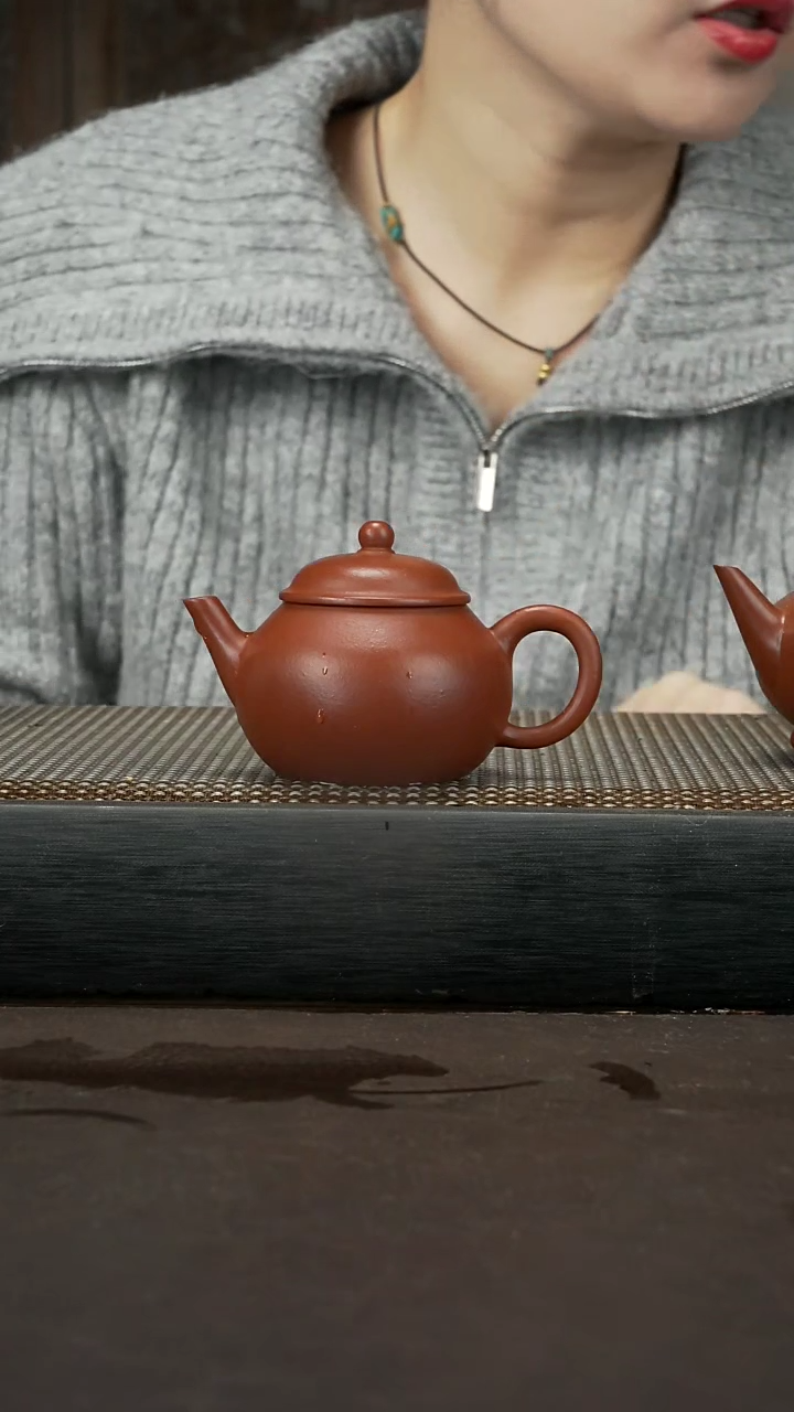 【闪购商品】紫砂茶壶朱泥 古莲子 110cc 029