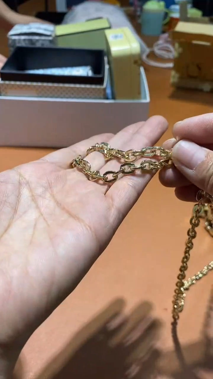 瓷片生活的本意就是开心@@1