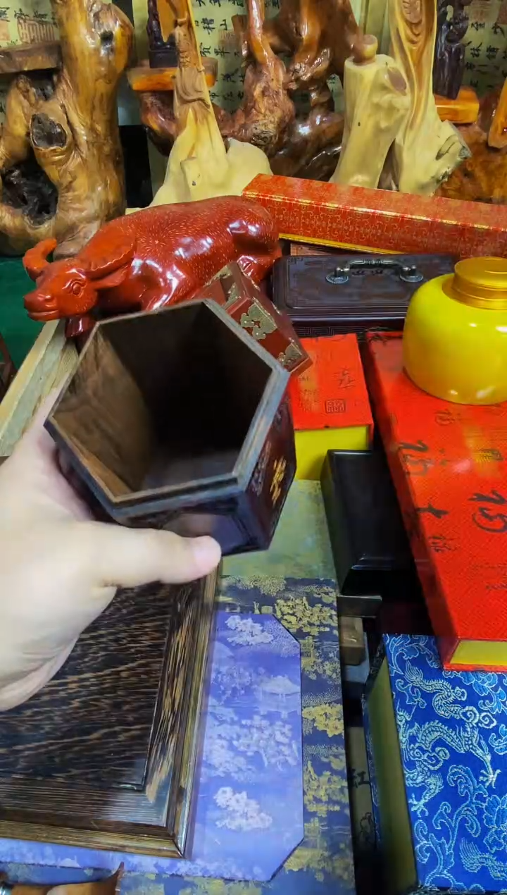 香榧木酸枝茶叶罐