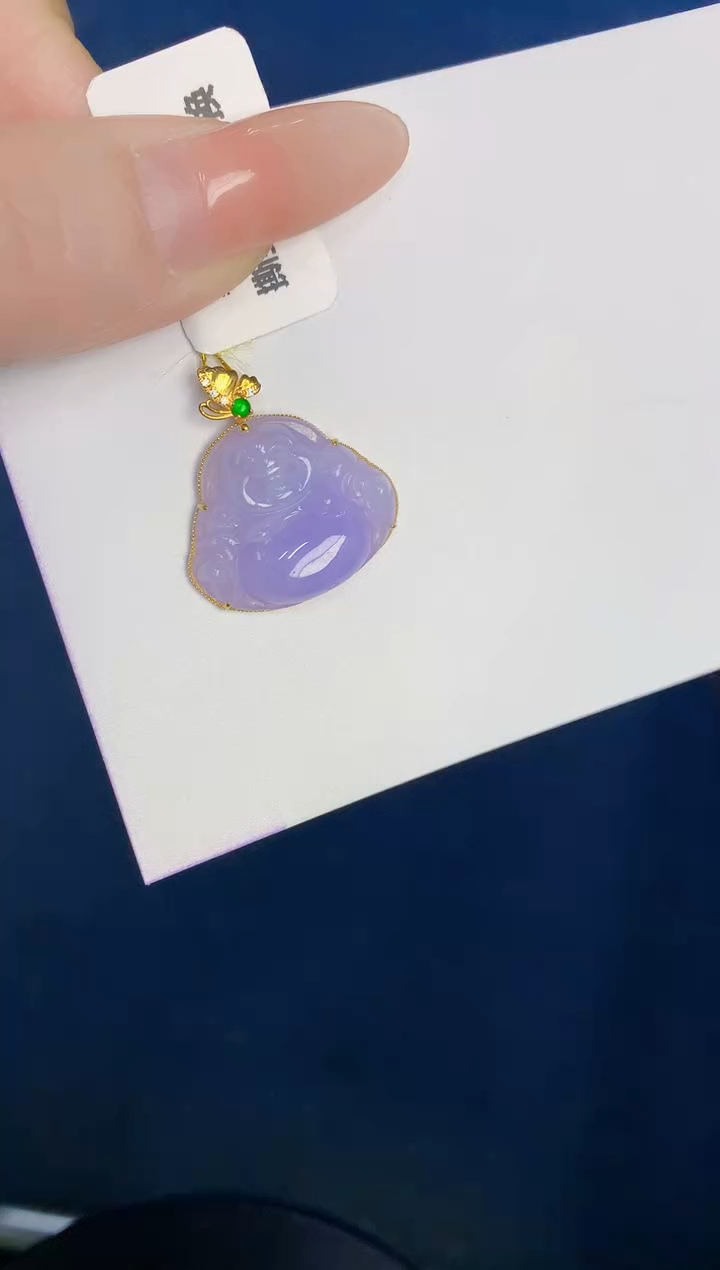 颈饰18K金镶嵌翡翠缅甸天然翡翠A货