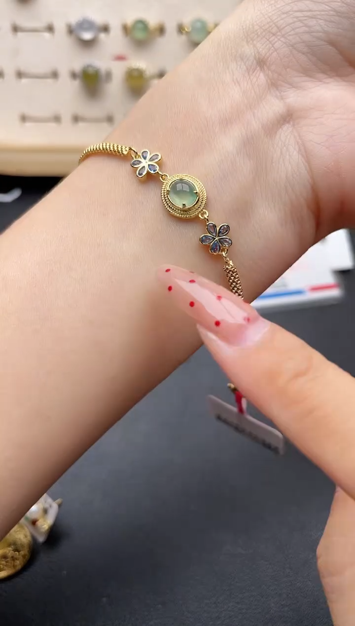 【闪购商品】翡翠戒指银S925镶嵌一物一证一礼盒