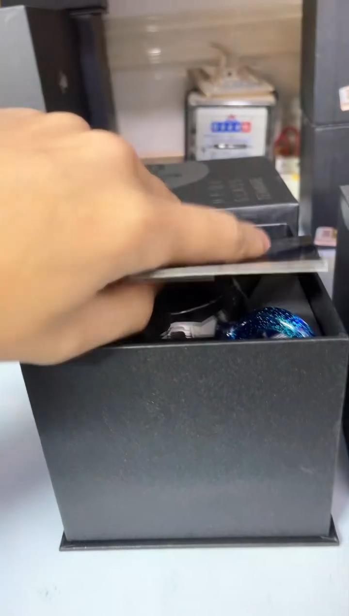 【闪购商品】斑斓怡然。。。。