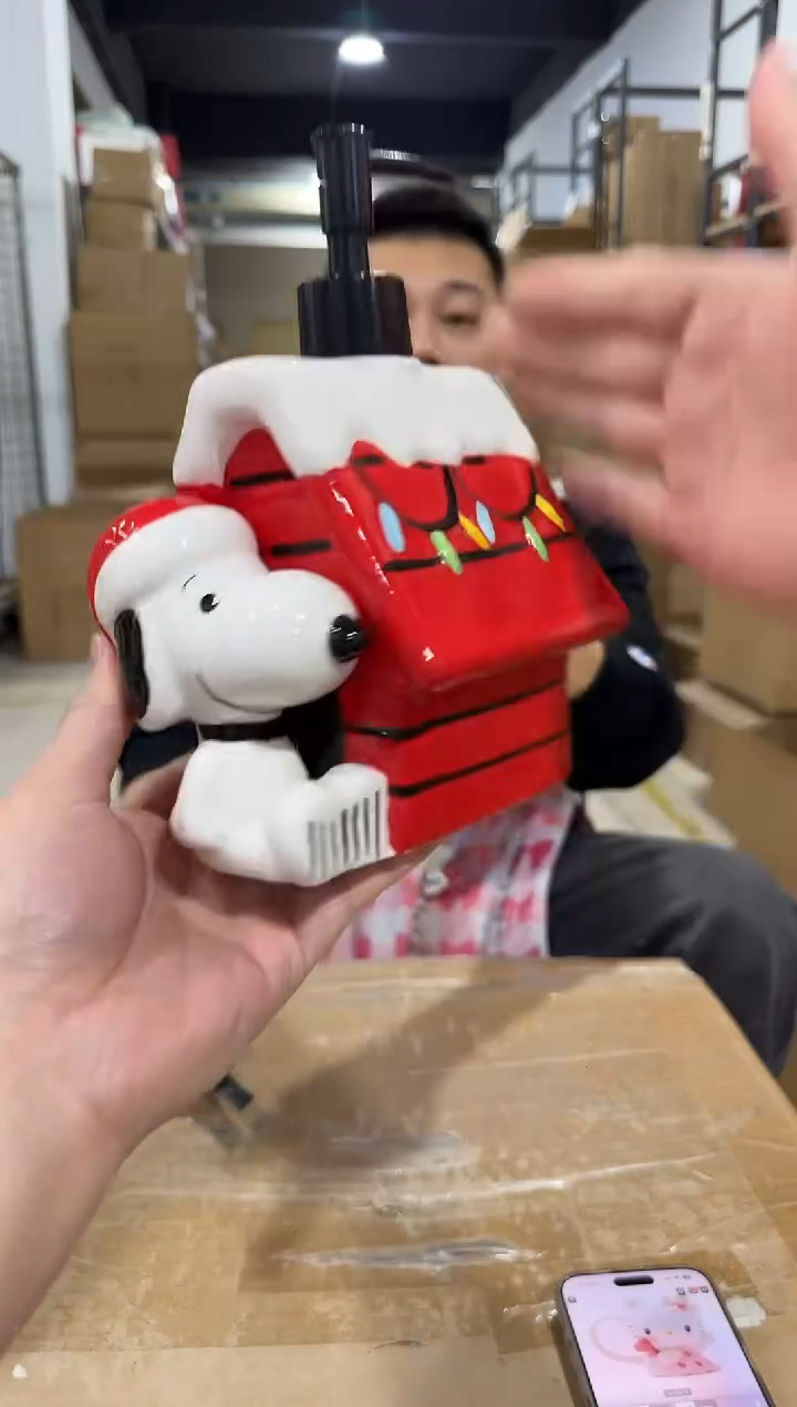 瓷片史努比房子按压瓶