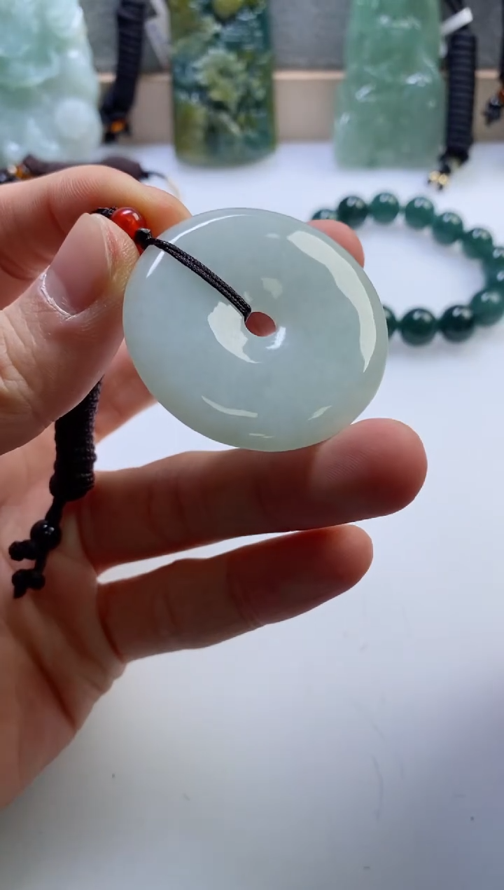 【闪购商品】翡翠挂件未镶嵌