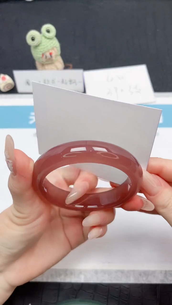 【闪购商品】石英质玉手镯未镶嵌251-58