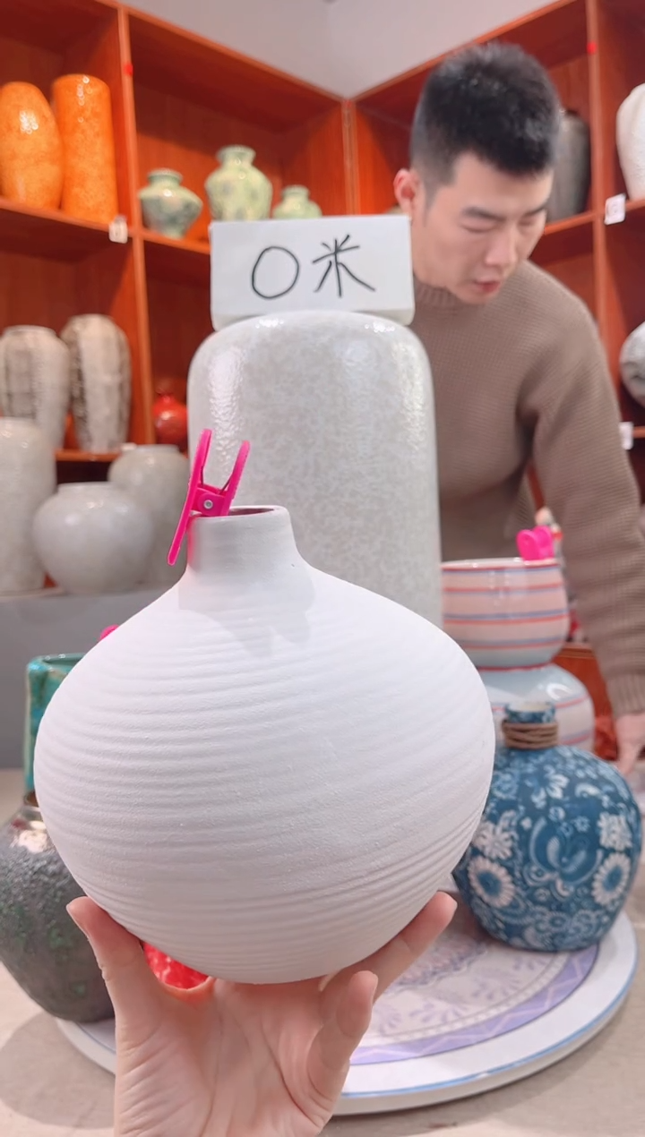 【闪购商品】瓶不装水 a361 陶瓷花瓶无花