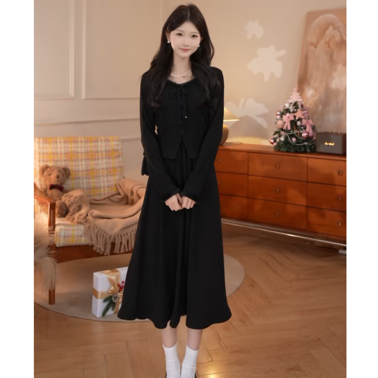 鹿向南「暖意渐浓」法式优雅气质绒感女冬季新款假两件连衣裙