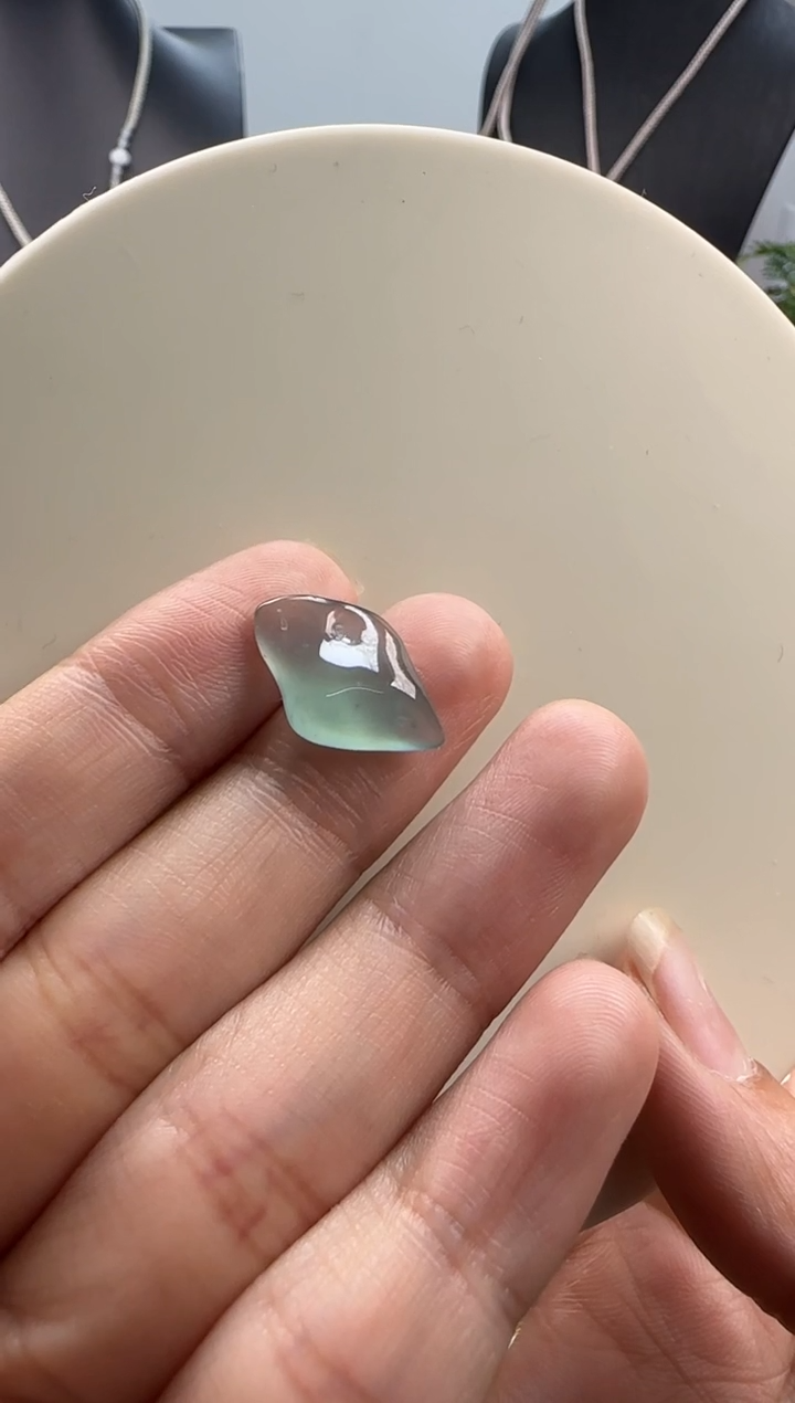 未镶嵌定制翡翠裸石