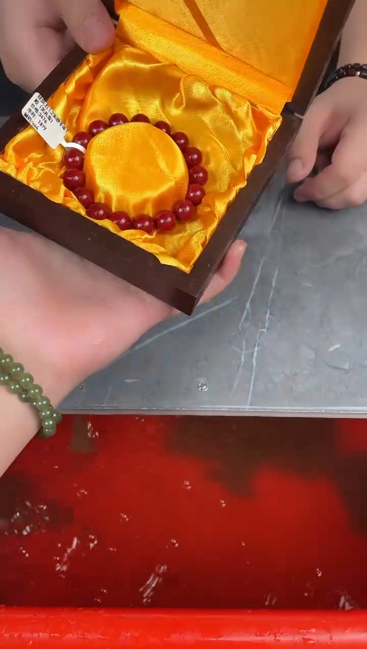 天然辰砂见禧甄选闪购商品V无礼盒