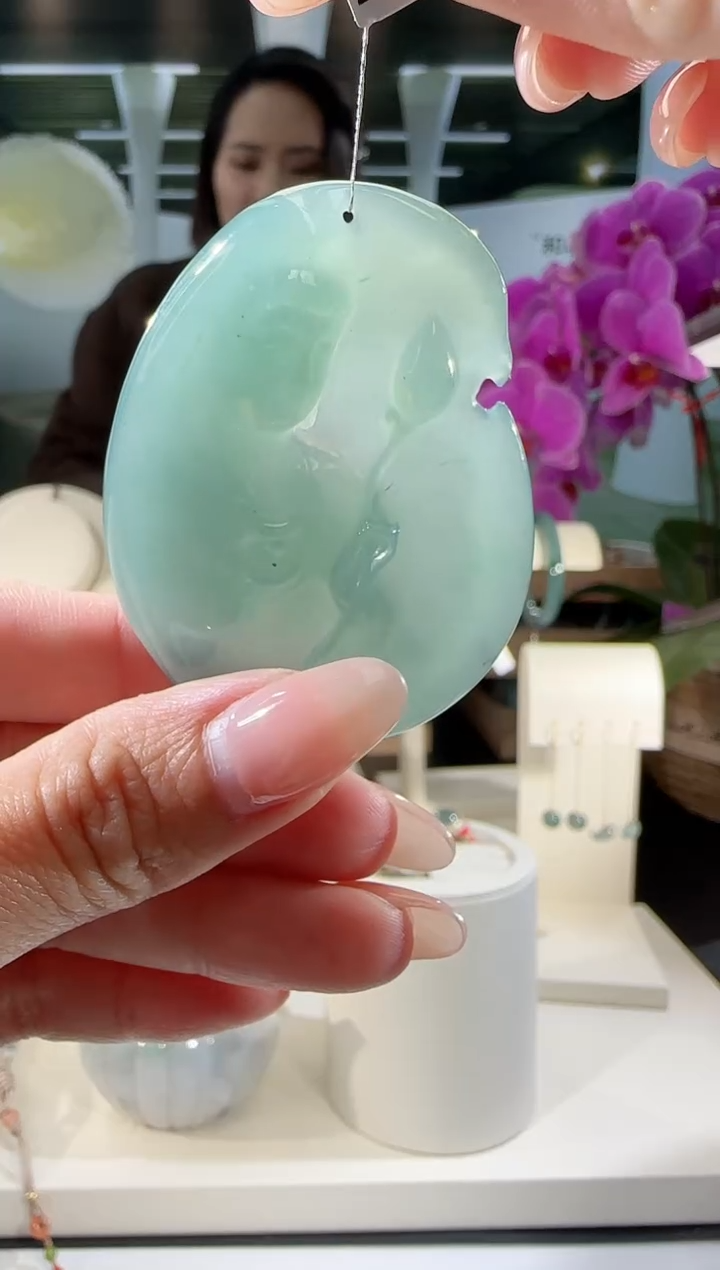 【闪购商品】翡翠吊坠(不含链)未镶嵌观音