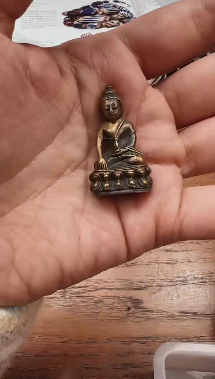 【闪购商品】树脂制品【 肖钟出品 】
