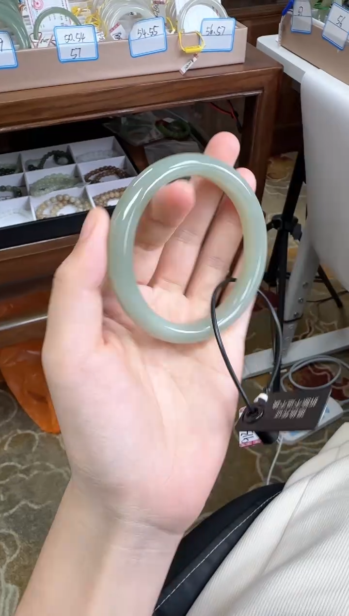 未镶嵌手镯和田玉58