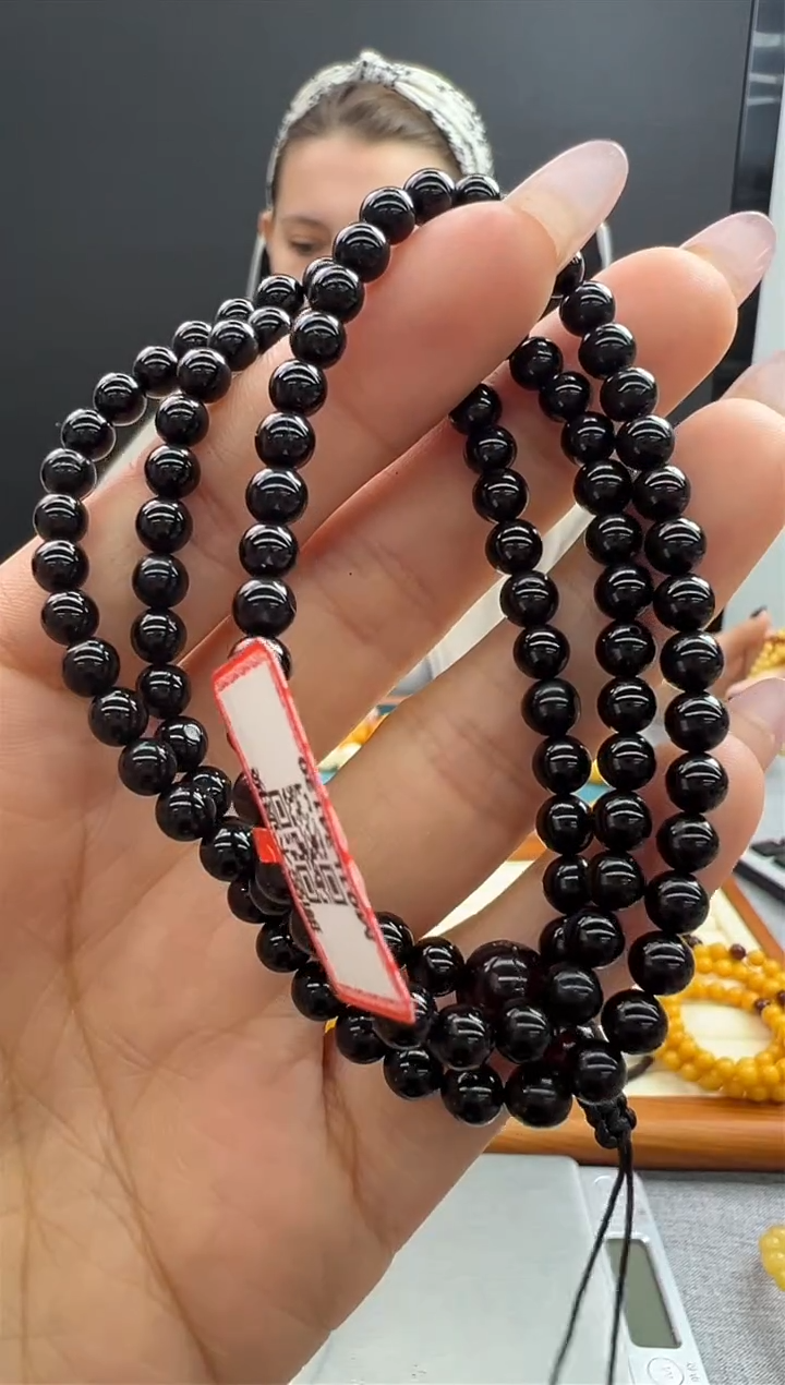 【闪购商品】琥珀颈饰未镶嵌953秒拍号