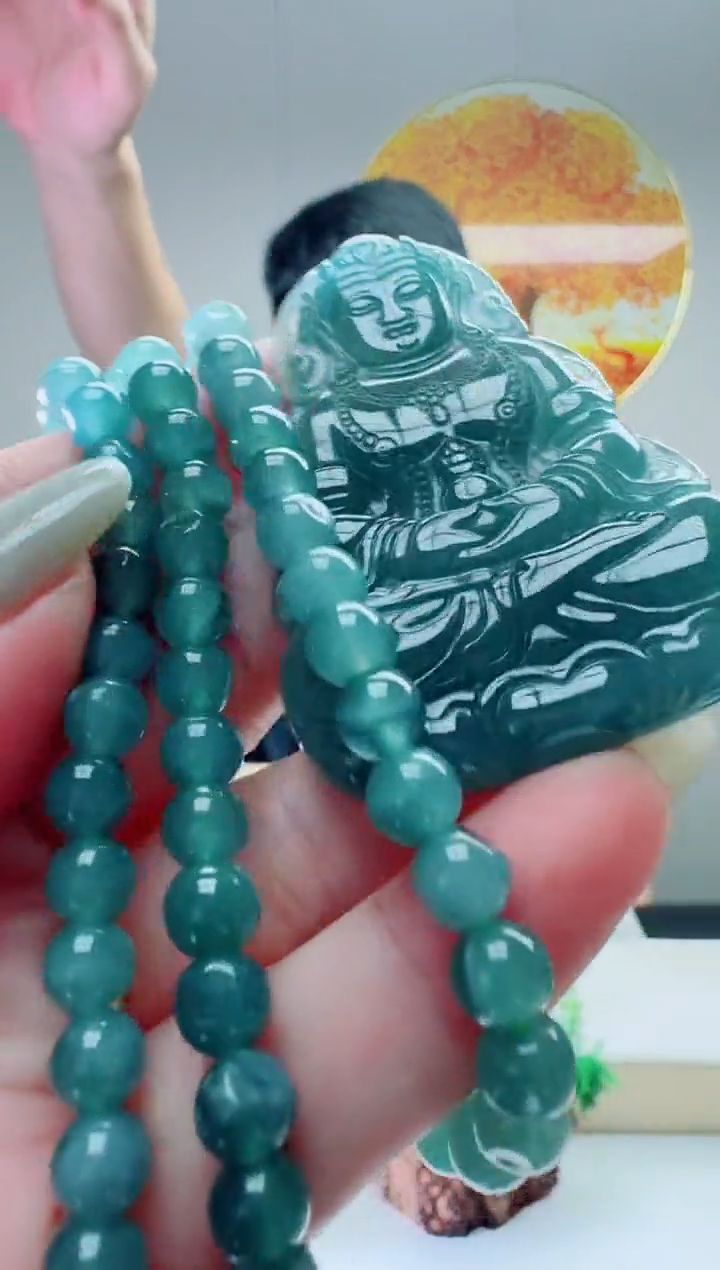 翡翠未镶嵌颈饰多样性随机发其一