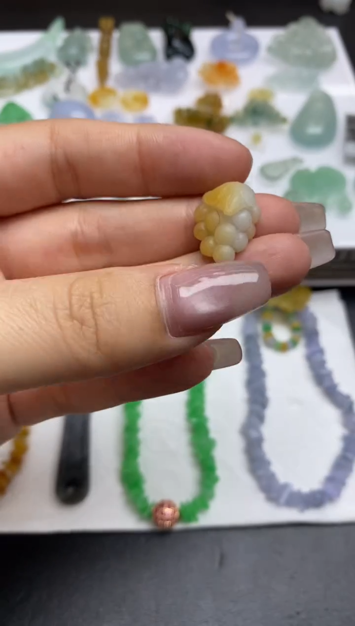 【闪购商品】定制翡翠未镶嵌翡翠毛货~