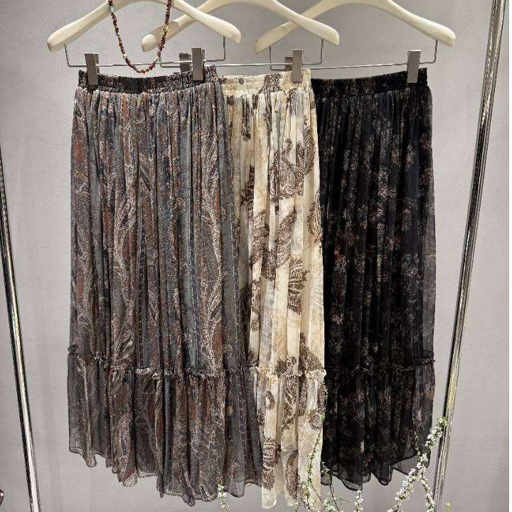 【庄喜儿Original】复古风印花拼接设计高腰大摆时尚半身裙HT177