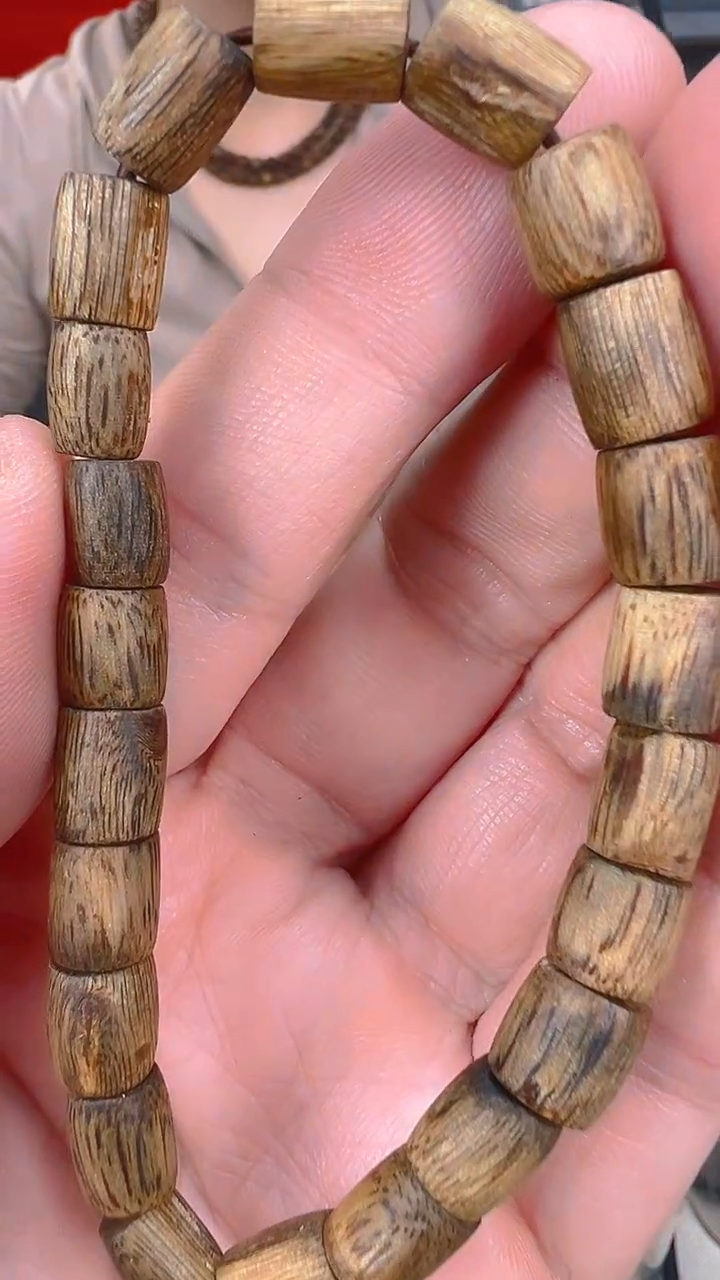 【闪购商品】沉香手串99沉陆河老料随形单圈6克