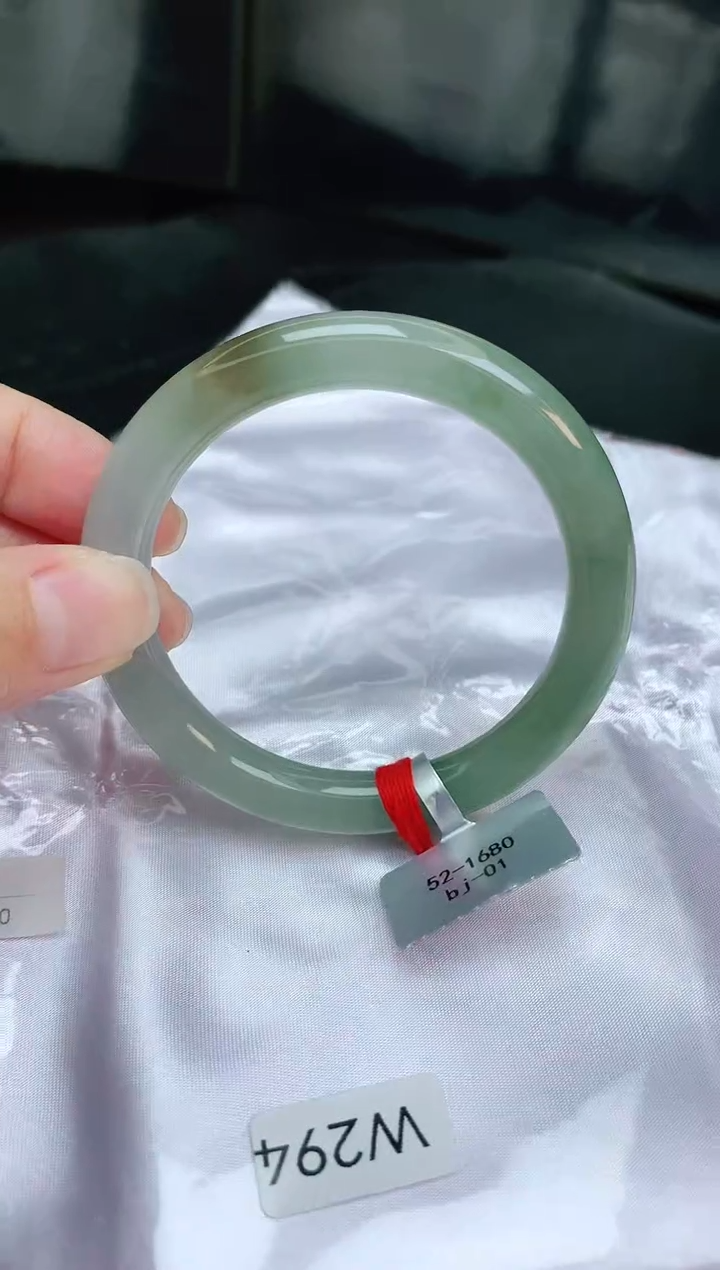 【闪购商品】翡翠手镯未镶嵌缅甸天然A货翡翠手镯