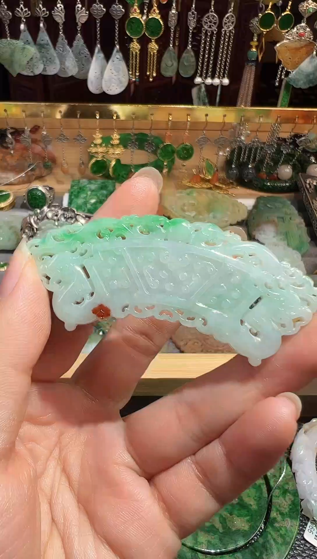 【闪购商品】翡翠挂件未镶嵌翡翠