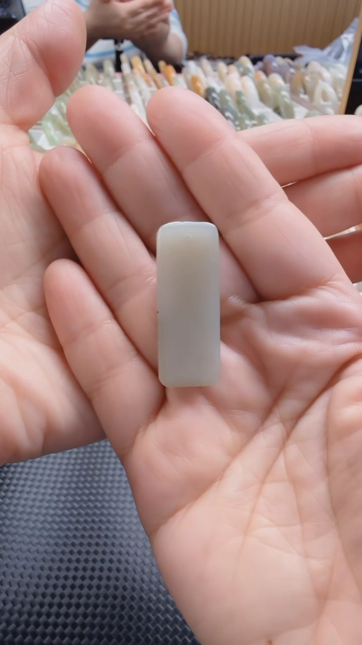 【闪购商品】和田玉吊坠(不含链)未镶嵌836