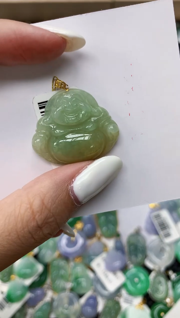 颈饰18K金镶嵌翡翠11111111111