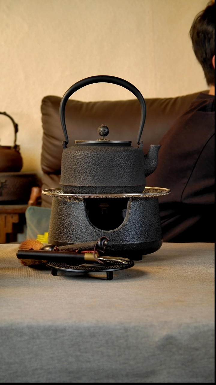 迪**塑铁壶1111111111111