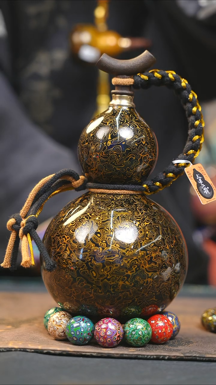 【闪购商品】YG041漆艺酒葫芦不包手串及旋转底座