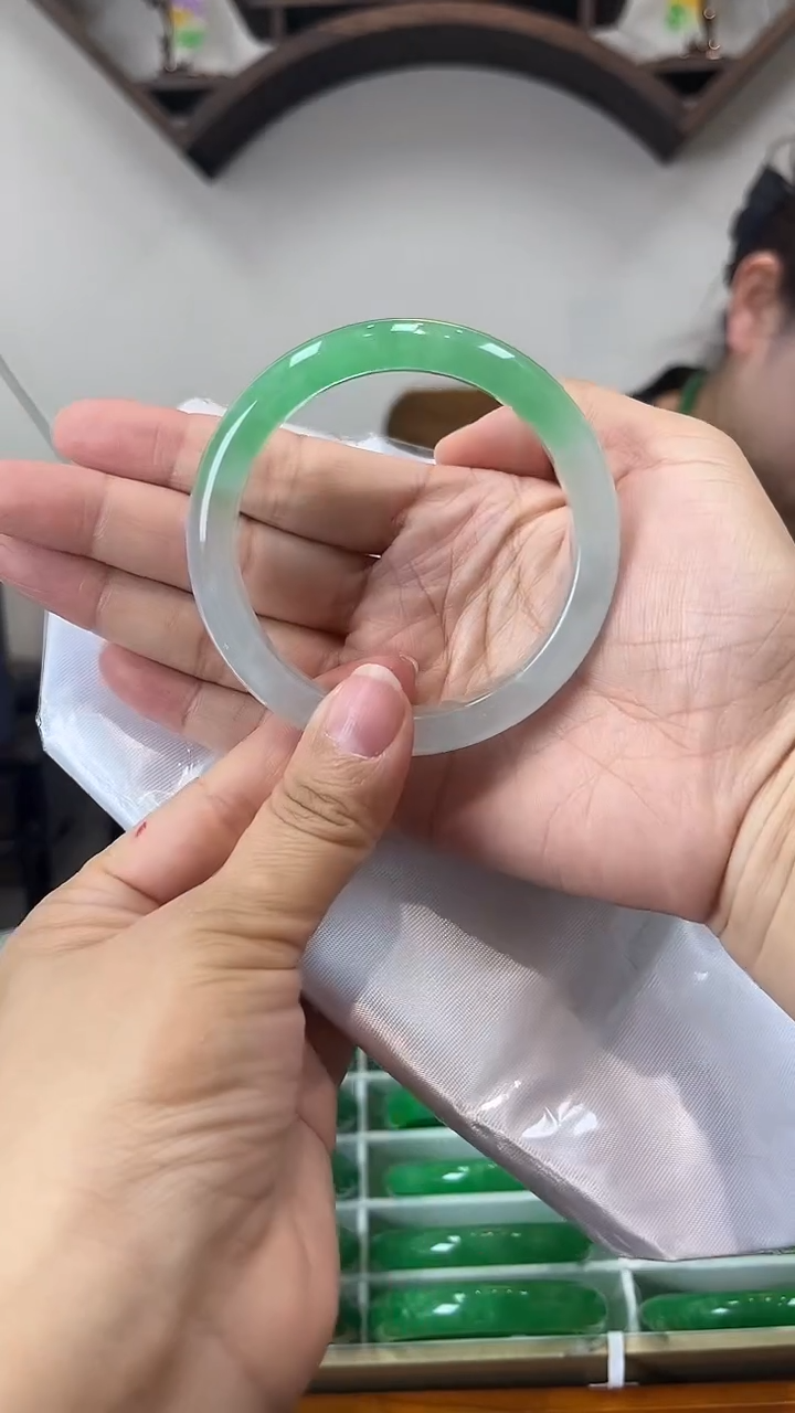 【闪购商品】砖雕闪70 圈口54-60后台备注圈口