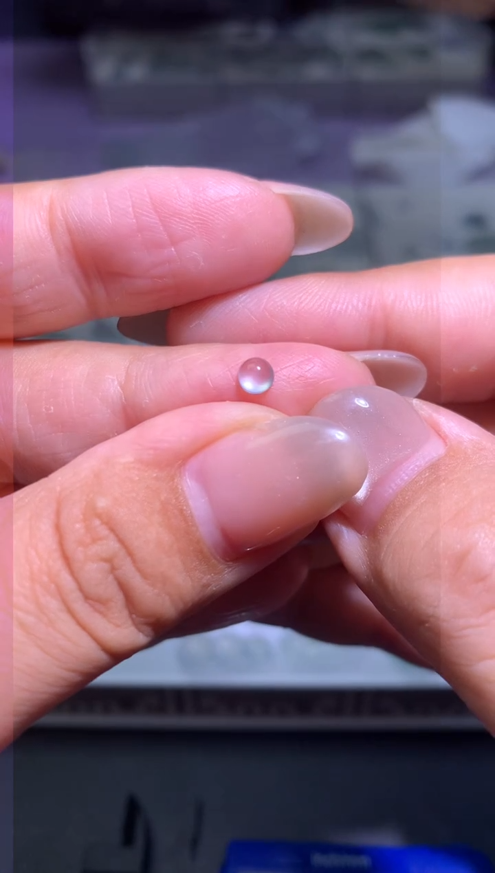 【闪购商品】定制翡翠未镶嵌毛货