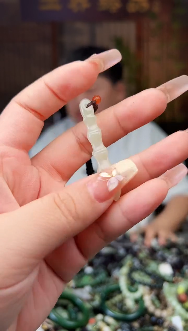 【闪购商品】和田玉颈饰未镶嵌多样性发一