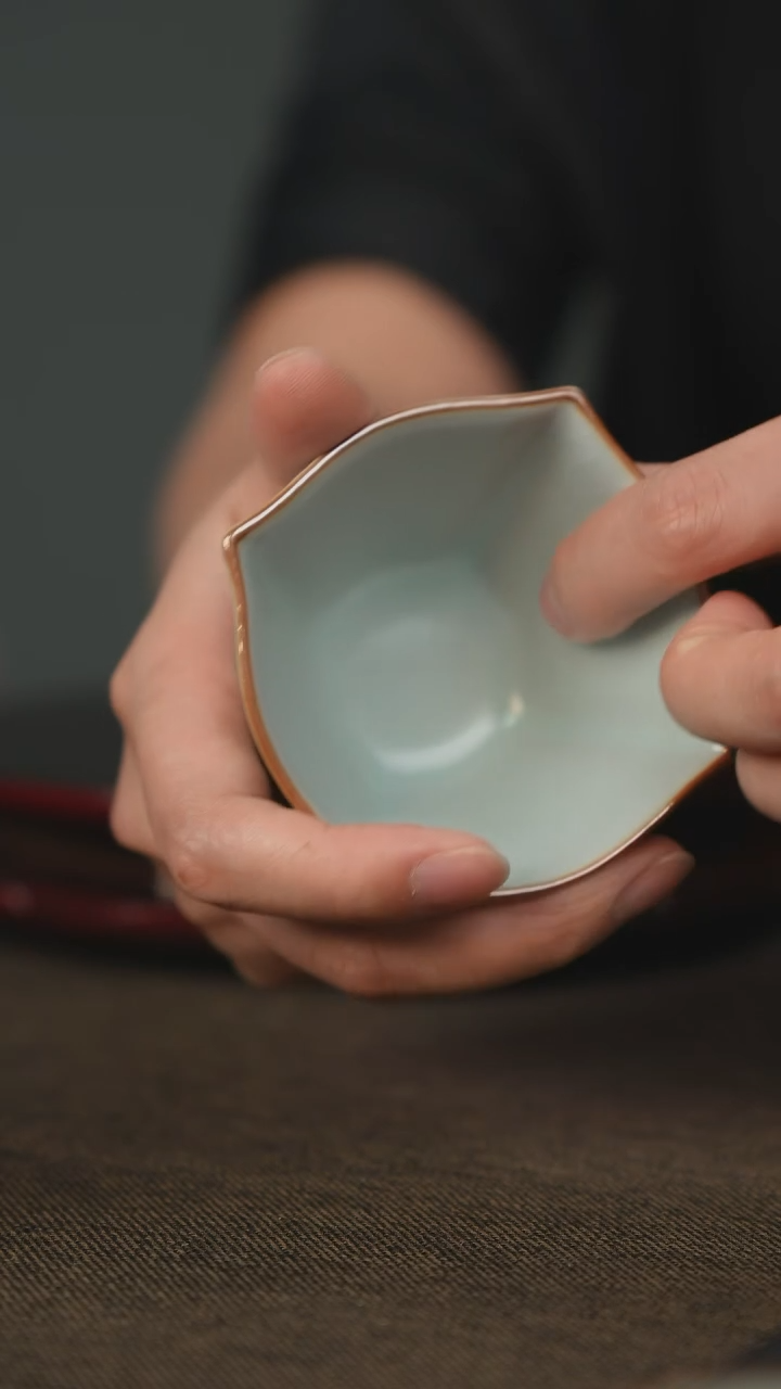 10微瑕 汝瓷 主人杯