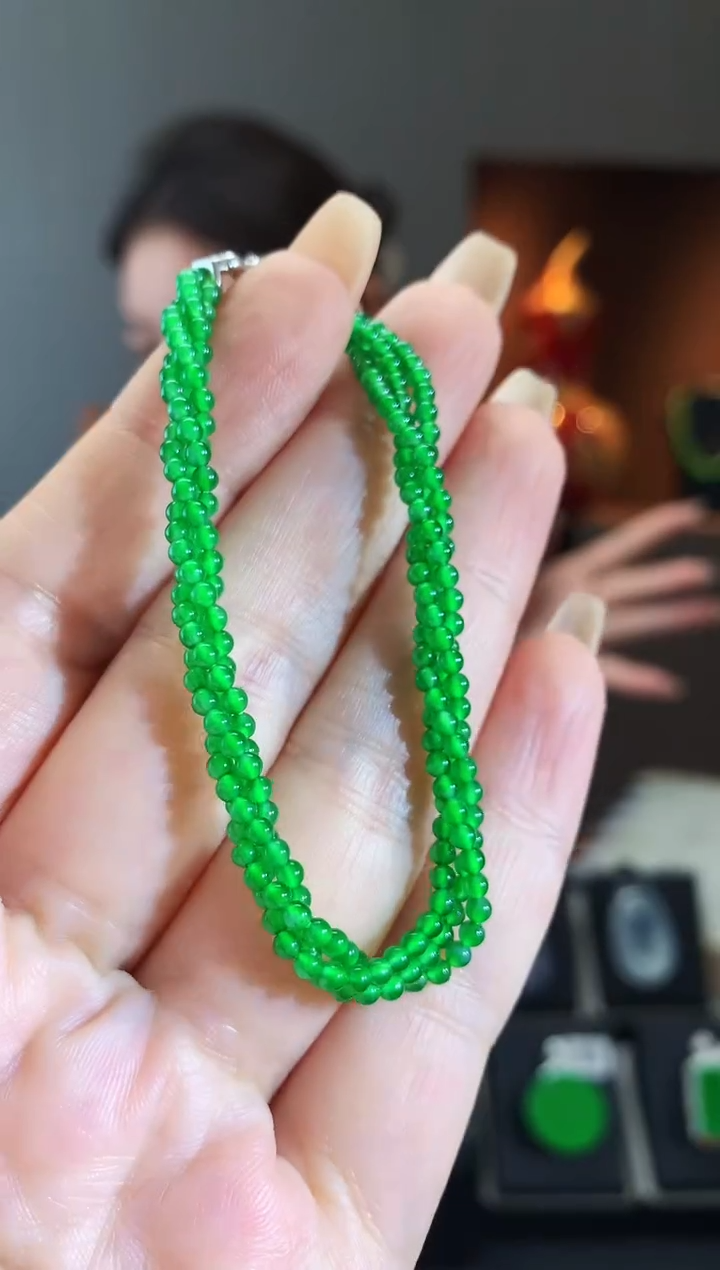 【闪购商品】翡翠吊坠(不含链)未镶嵌小米珠链