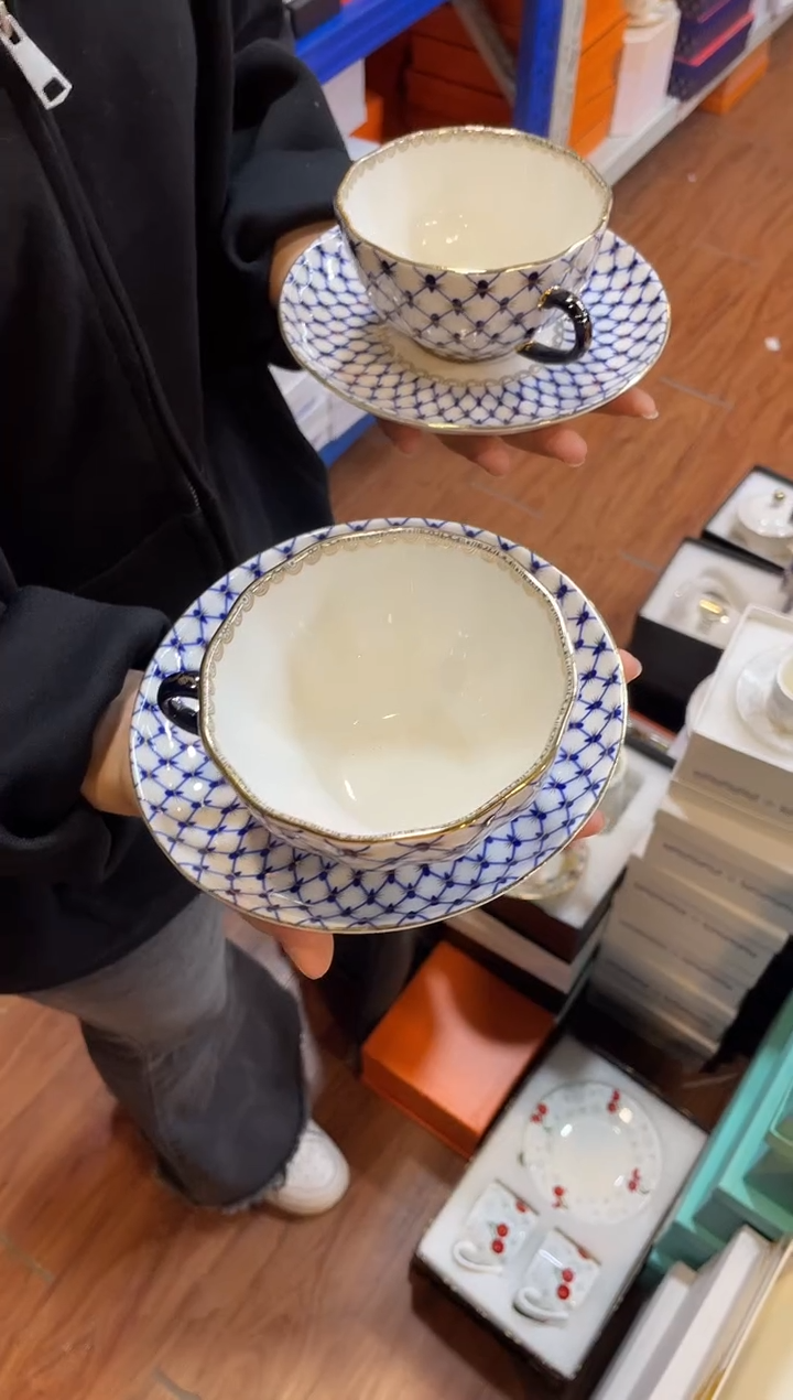 杯鸿辉家品牌瓷器，京东包邮！