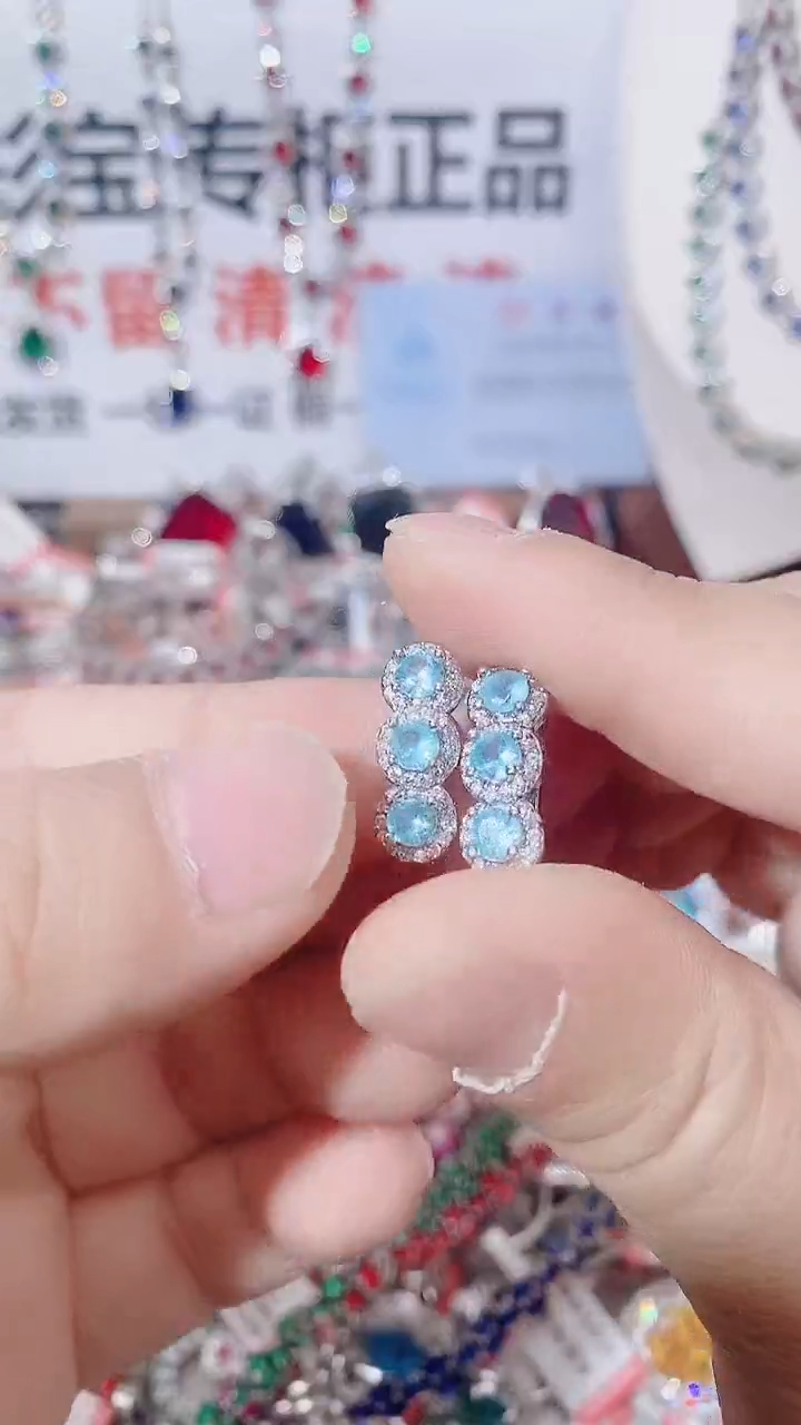 未镶嵌耳坠海蓝宝石  