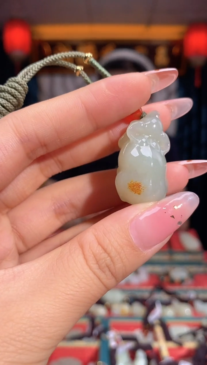 和田玉未镶嵌挂件牛