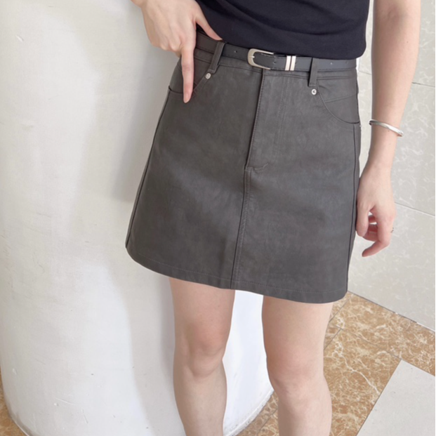 2025新款皮裙时尚