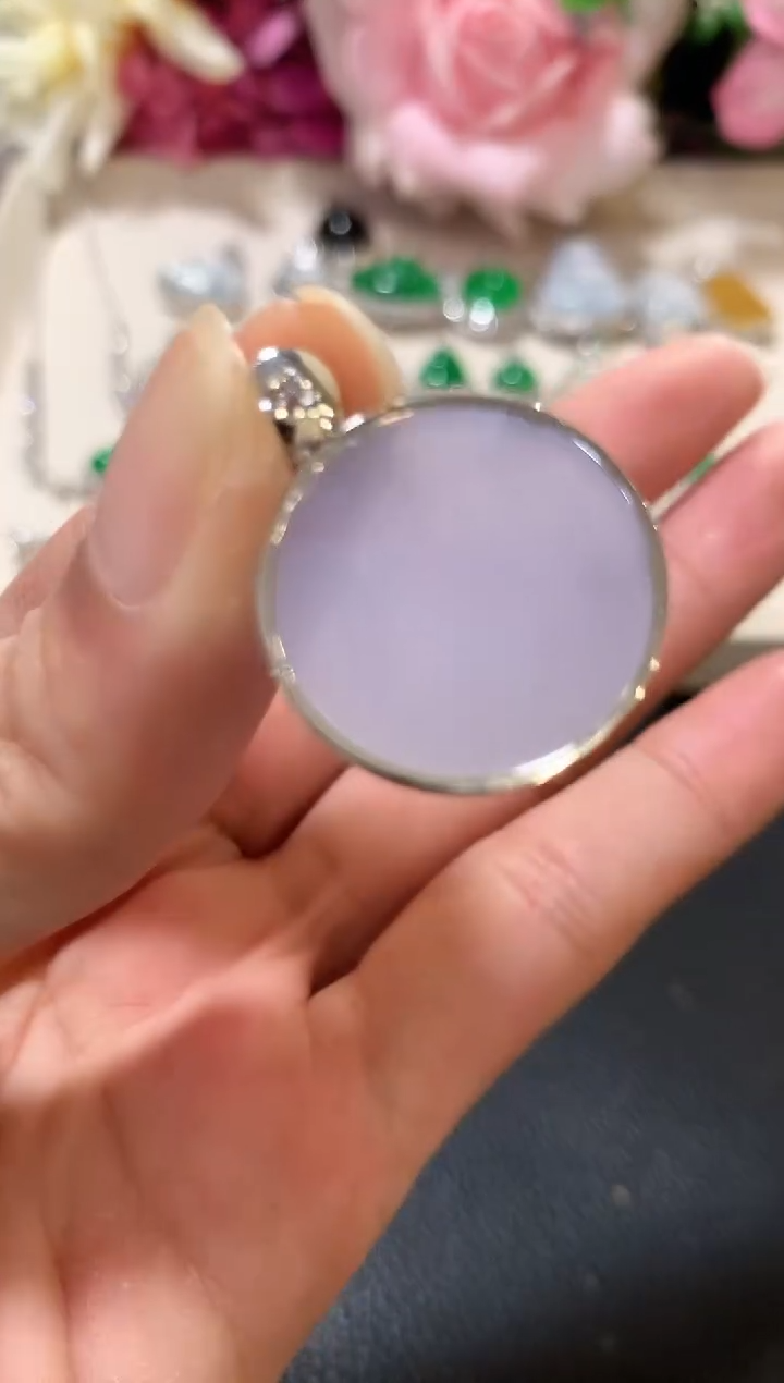 吊坠(不含链)18K金镶嵌翡翠z19   