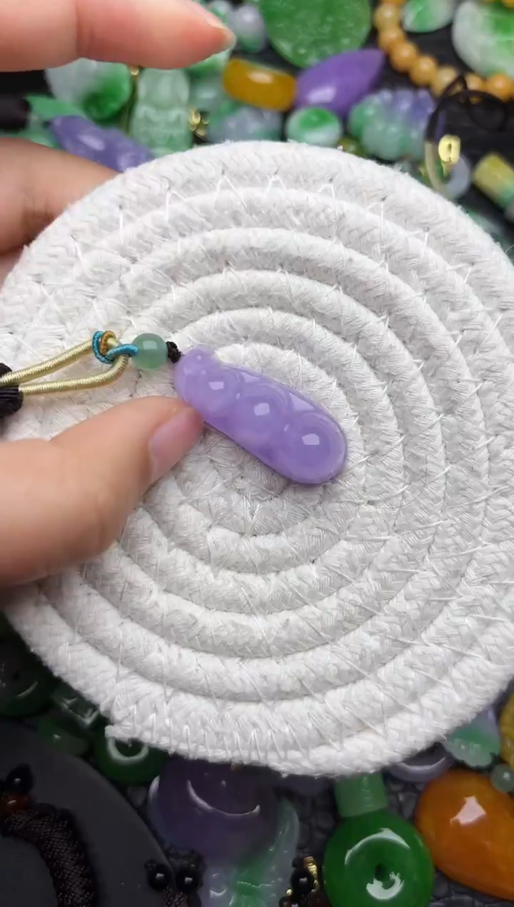 颈饰未镶嵌翡翠缅甸翡翠吊坠