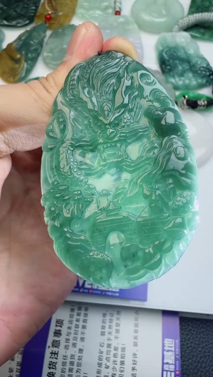 【闪购商品】翡翠颈饰未镶嵌111111111