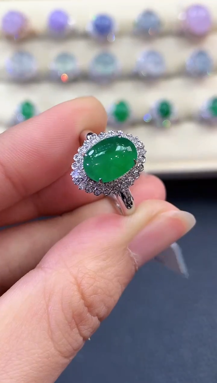 【闪购商品】翡翠戒指18K金镶嵌 B92