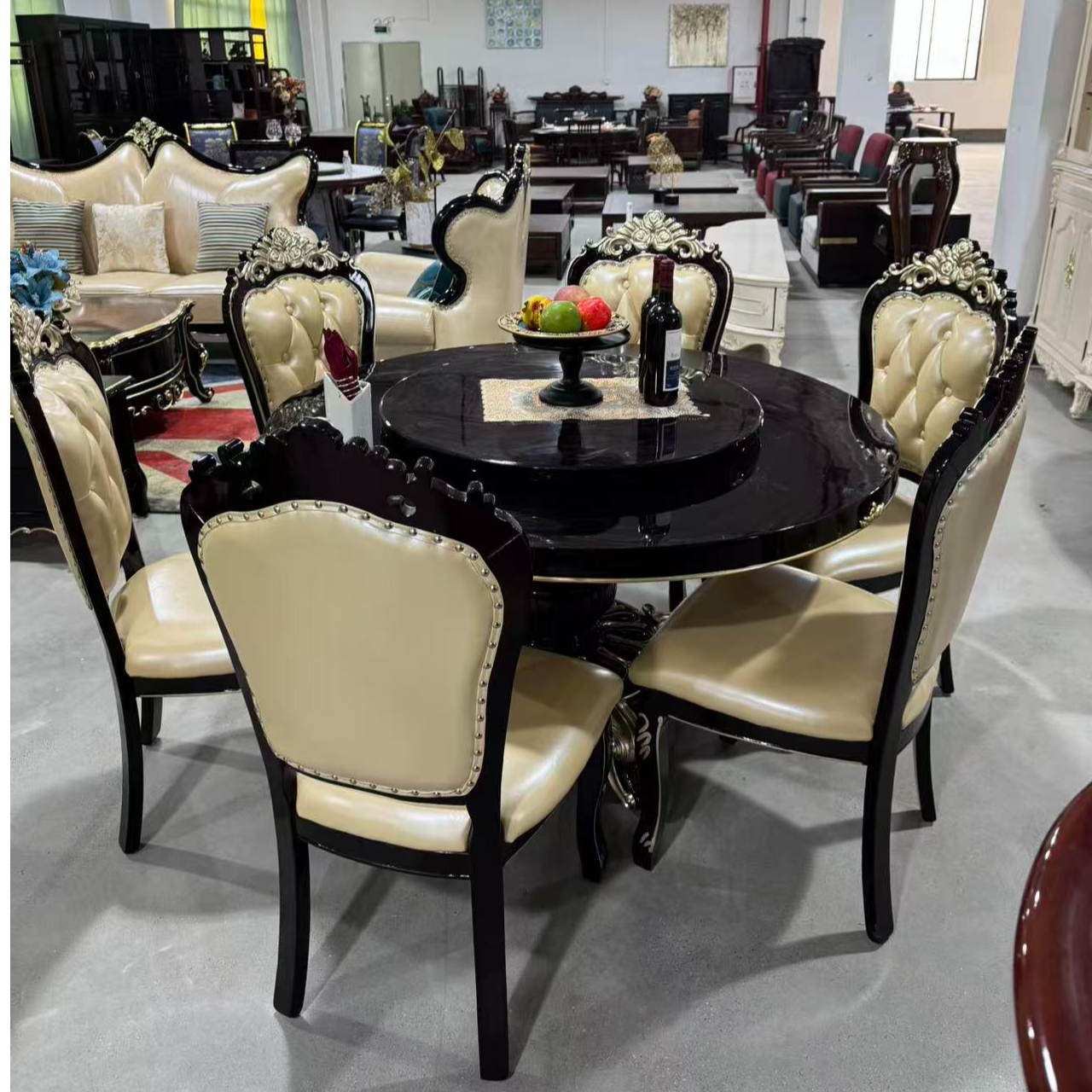 欧式实木雕花圆餐桌一桌六椅130*78