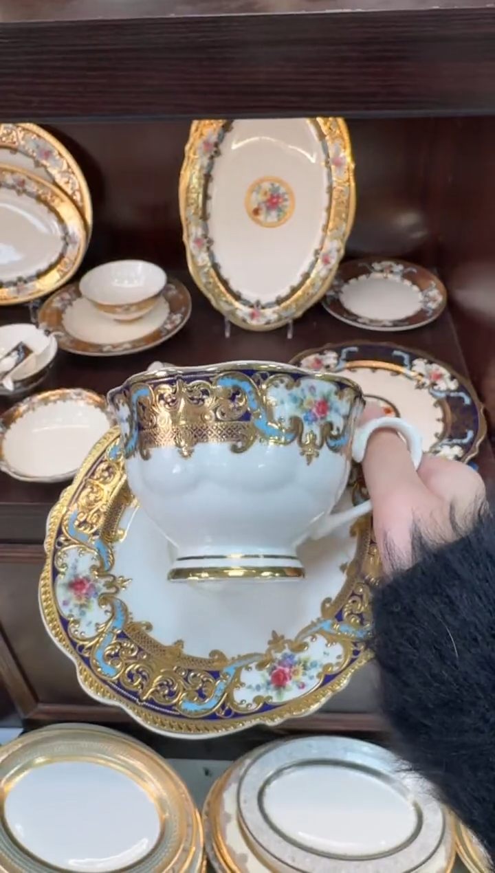 【闪购商品】瓷片220毫升杯碟  2个+礼盒