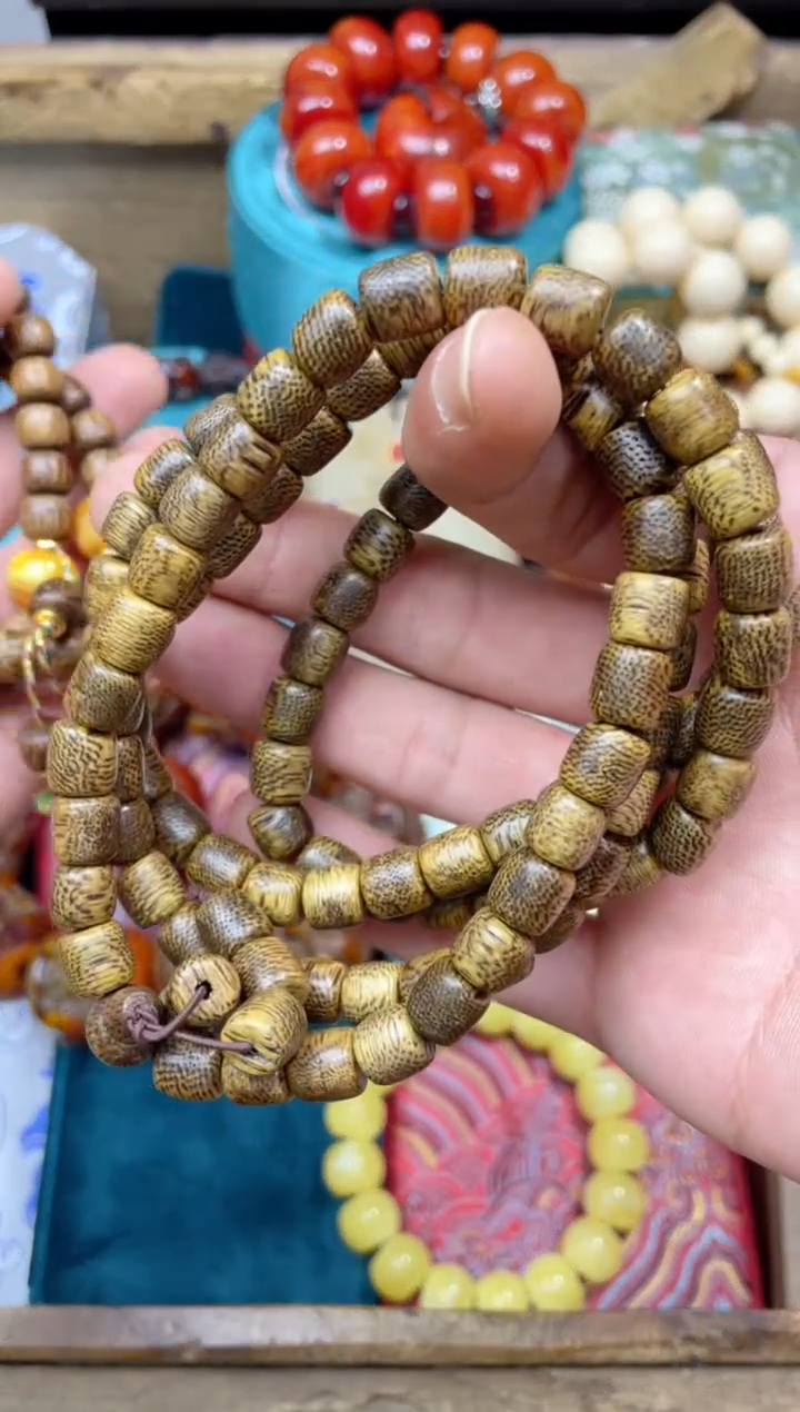 【闪购商品】大叶紫檀（黑酸枝木类）点击链接下单即可