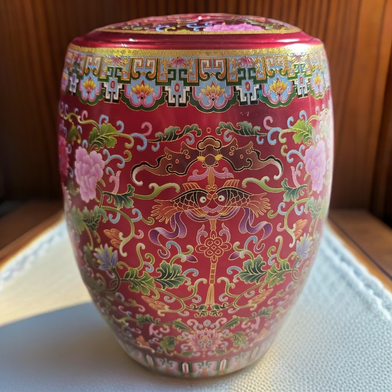 高度31口径21中国红珐琅彩水晶釉20斤米缸244