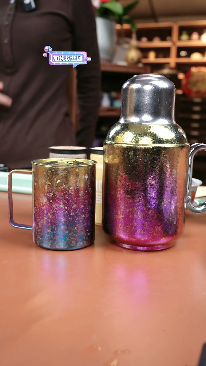 1辉哥粉丝福利 小胖墩钛壶渐变色+纯钛马克杯+两罐稻米 渐变