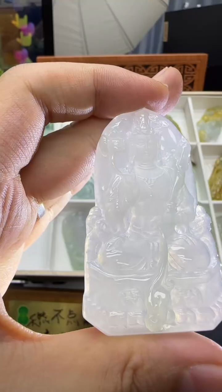 翡翠挂件未镶嵌A货翡翠多样性孤品