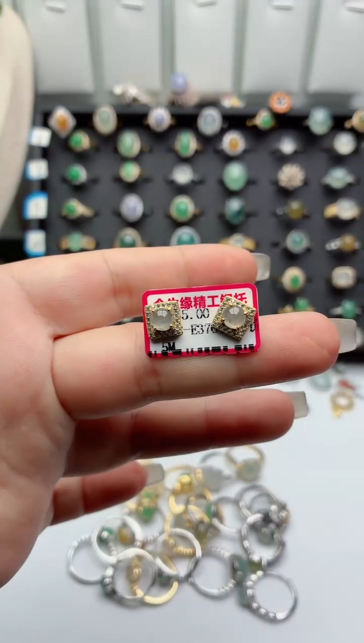 银S925镶嵌戒指翡翠.