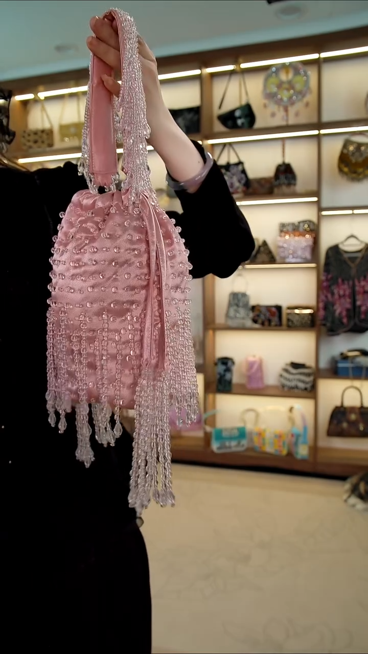 织物8百格汇手工串珠包